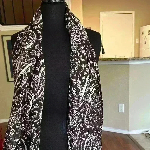 Rebecca Minkoff Ornament Paisley Fringe Scarf - Picture 3 of 5